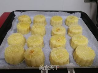 传统月饼(不用转化糖浆和枧水)的做法步骤:8