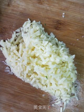 小白菜木耳土豆蒸饺的做法步骤:4