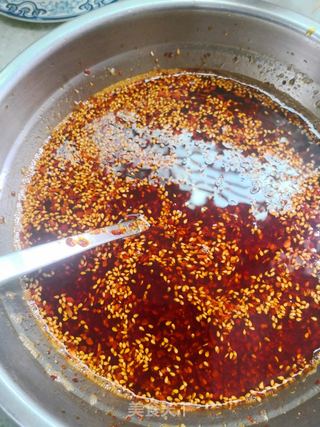 芝麻辣椒油的做法步骤:11