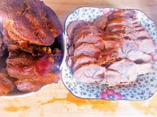 酱香味十足的酱牛肉的做法步骤:6