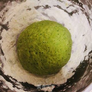 猪肉酸菜包子。的做法步骤:3