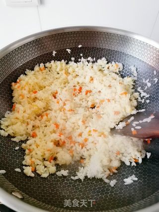 炒饭的做法步骤:7