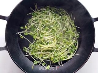 豆苗拌干丝的做法步骤:4