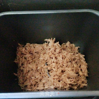 自制猪肉松(面包机版)的做法步骤:4