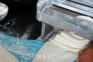 手擀面的做法步骤:2