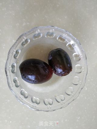皮蛋瘦肉面疙瘩汤的做法步骤:2