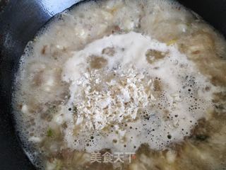 皮蛋瘦肉面疙瘩汤的做法步骤:11
