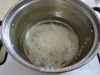 皮蛋虾仁米粥的做法步骤:4