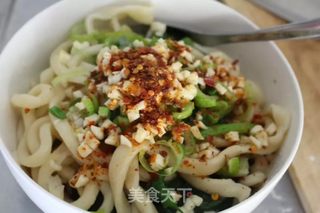正宗油泼面的做法步骤：9