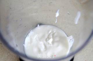 樱桃酸奶思慕雪的做法步骤:4