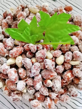 挂霜花生米的做法步骤:11