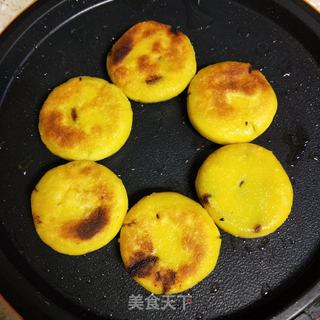 玉米豆沙煎饼的做法步骤:11