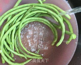 豆角粉丝肉包的做法步骤:18