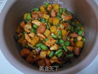 鸡丁豆角焖饭的做法步骤:7
