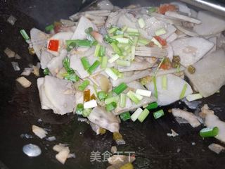 酸菜芋头的做法步骤:7