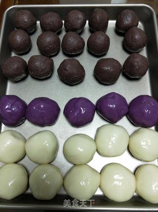 冰皮豆沙月饼的做法步骤:10