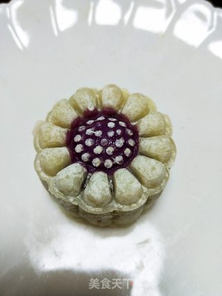 冰皮豆沙月饼的做法步骤:16