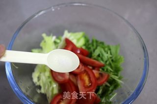 碧根果蔬菜沙拉的做法步骤：6