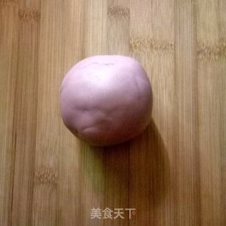 粉色小猪佩奇冰皮月饼的做法步骤:2