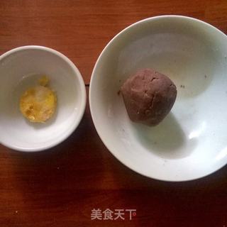 粉色小猪佩奇冰皮月饼的做法步骤:3