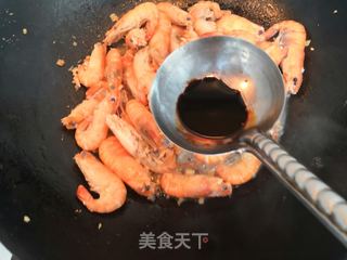 蒜香罗氏虾的做法步骤:13