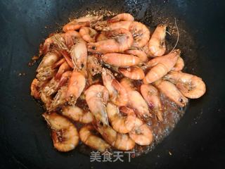 蒜香罗氏虾的做法步骤:17