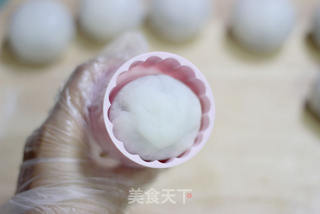 摩卡奶酪冰皮月饼-----整整齐齐一家人的做法步骤:13