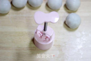摩卡奶酪冰皮月饼-----整整齐齐一家人的做法步骤:14