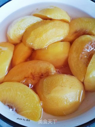 黄桃罐头的做法步骤:7