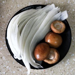 萝卜片三及第汤的做法步骤:4