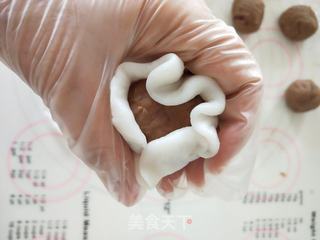 玫瑰栗蓉冰皮月饼的做法步骤:7