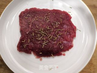 迷迭香牛排的做法步骤:5