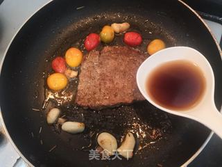 迷迭香牛排的做法步骤:13