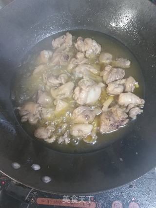 重庆辣子鸡的做法步骤：8