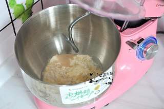 栗子发面饼的做法步骤：1