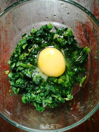 芹菜叶鸡蛋饼的做法步骤：6