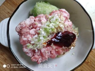 黄瓜鲜肉馄饨的做法步骤：4