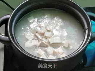 丝瓜香芋虾米粥的做法步骤:8
