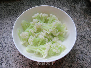 鸡蛋干拌花菜的做法步骤：4