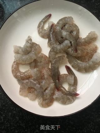虾仁蒸水蛋的做法步骤：1