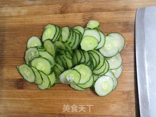 黄瓜鸡蛋沙拉的做法步骤:8
