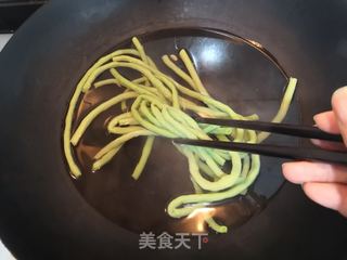 芝麻沙拉拌长豆的做法步骤：5