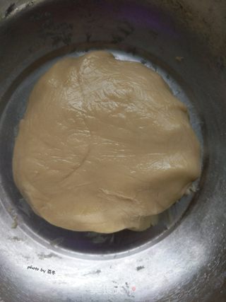 广式豆沙月饼的做法步骤:5