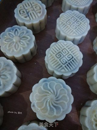 广式豆沙月饼的做法步骤:13