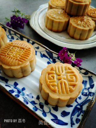 广式豆沙月饼的做法步骤:17