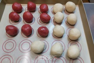 桃山皮流心月饼的做法步骤:4
