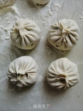 韭菜鸡蛋馅饼的做法步骤:8