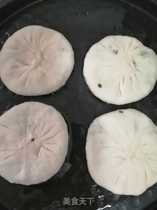 韭菜鸡蛋馅饼的做法步骤:10
