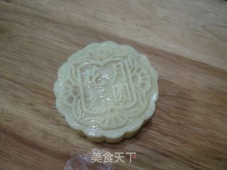 广式蛋黄月饼的做法步骤:24