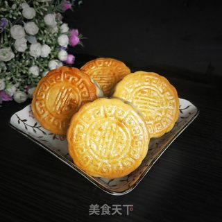 广式蛋黄月饼的做法步骤:33